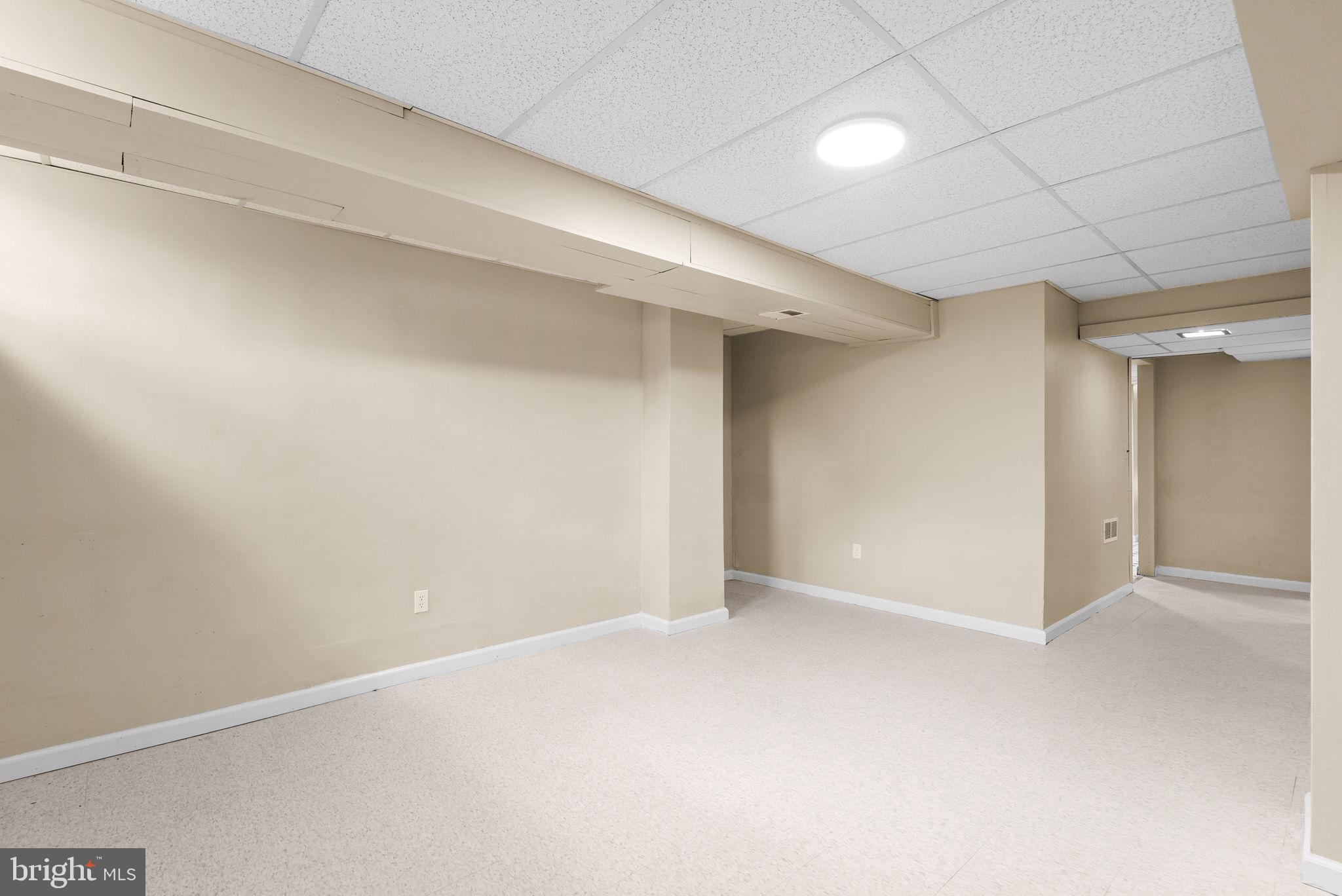 SNOWDENS MILL - Residential