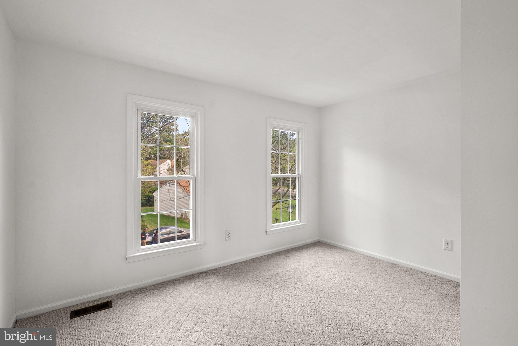 SNOWDENS MILL - Residential