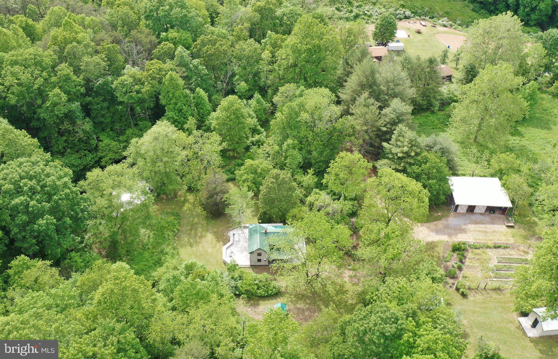 SLEEPY CREEK MOUNTAIN ESTATES - Residential