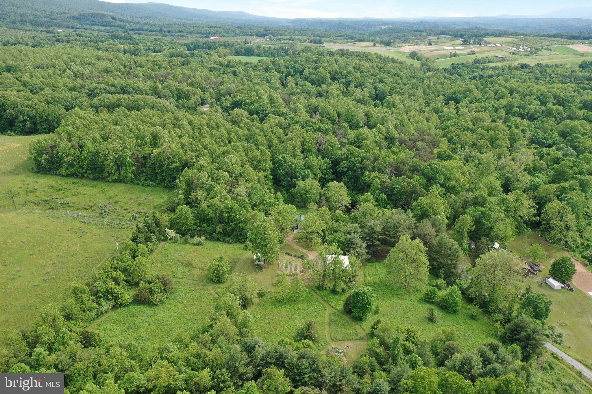 SLEEPY CREEK MOUNTAIN ESTATES - Residential