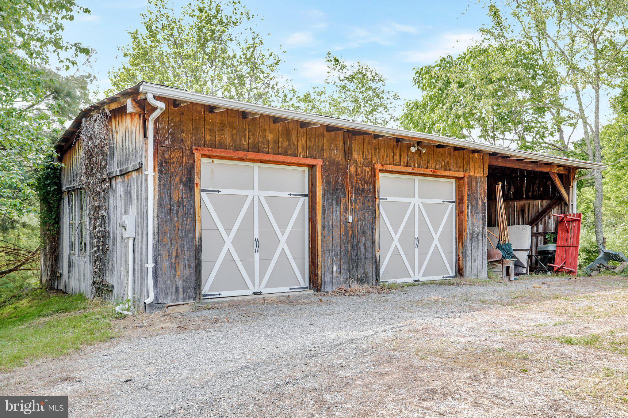 SLEEPY CREEK MOUNTAIN ESTATES - Residential