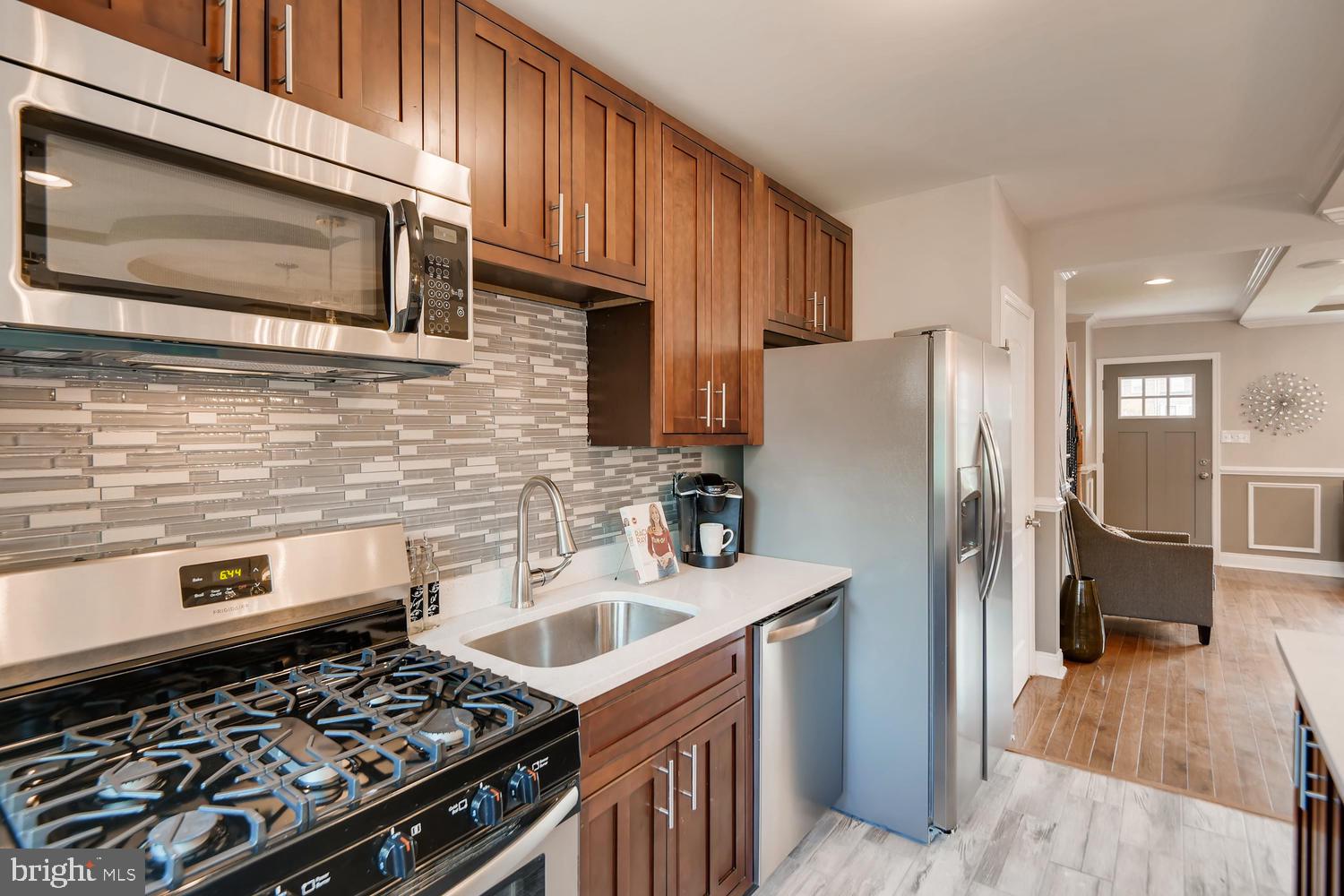 NEW NORTHWOOD - Residential