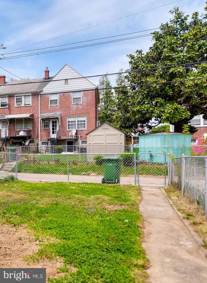 NEW NORTHWOOD - Residential