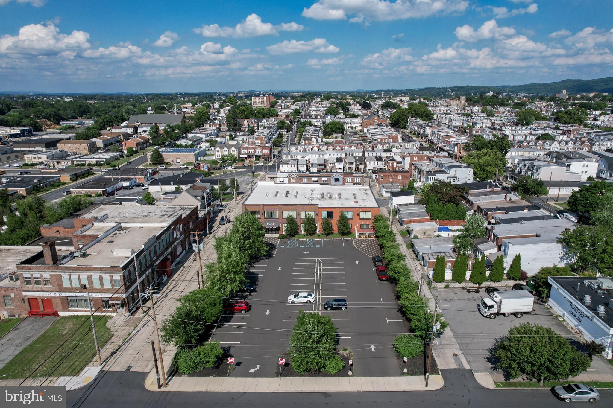 1226 W GREEN STREET 1232