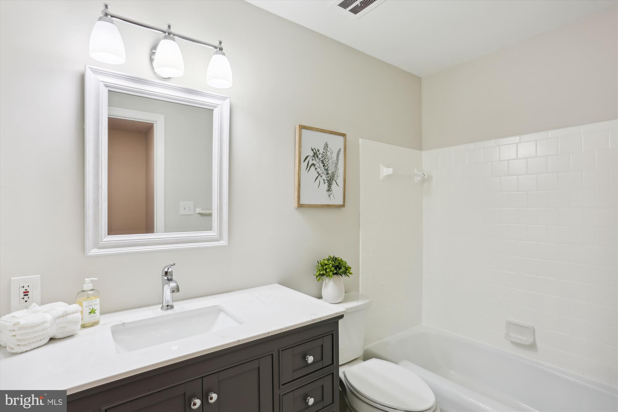 NEEDWOOD ESTATES - Residential