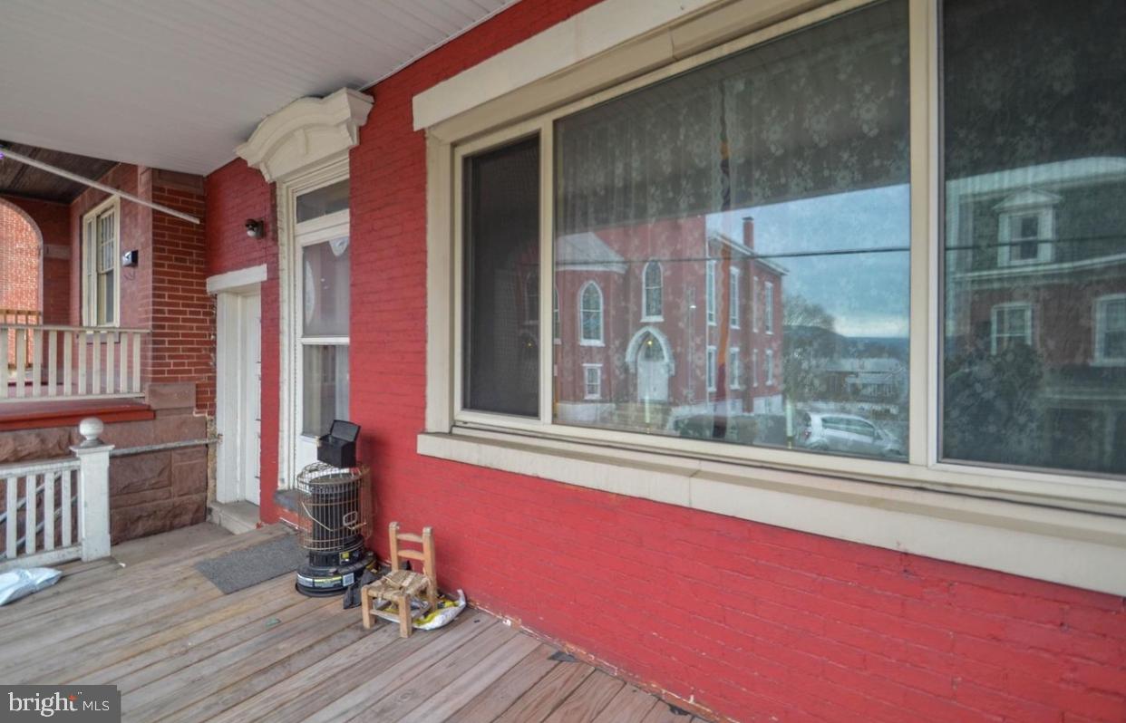 214 E MAIN STREET