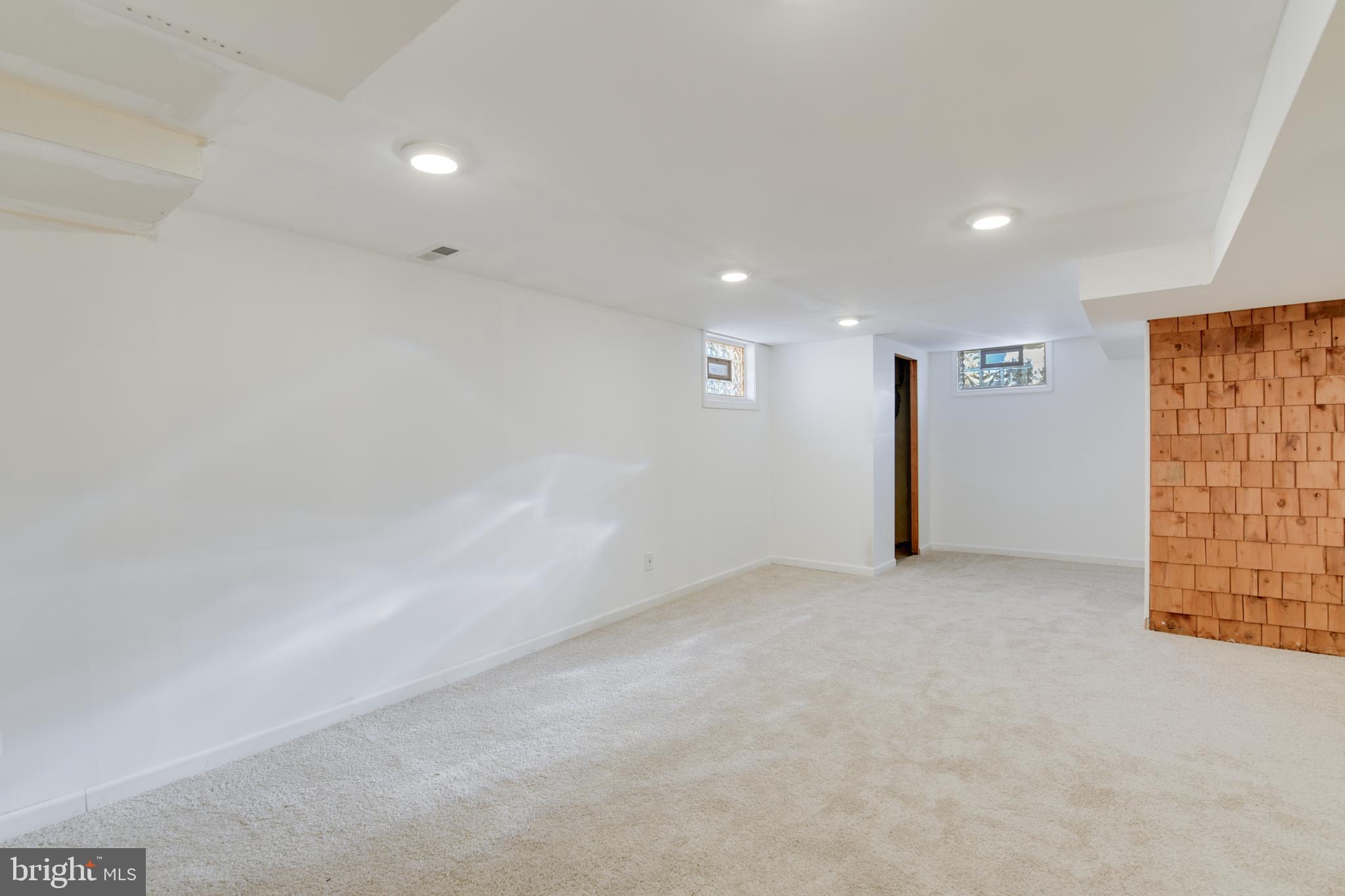 PARKVILLE - Residential