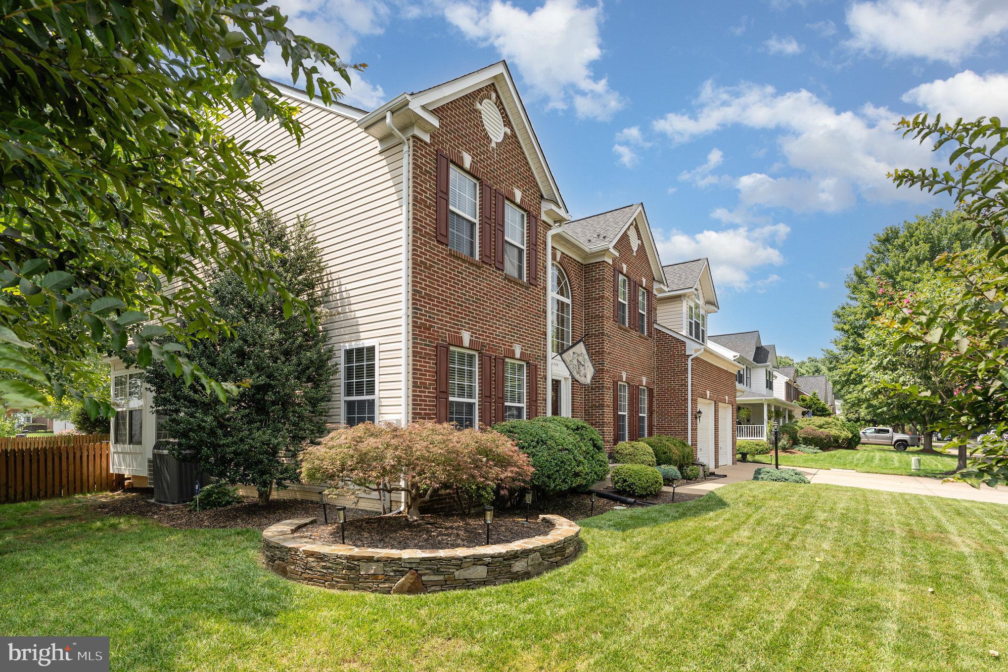 15444 MILTON HALL PLACE