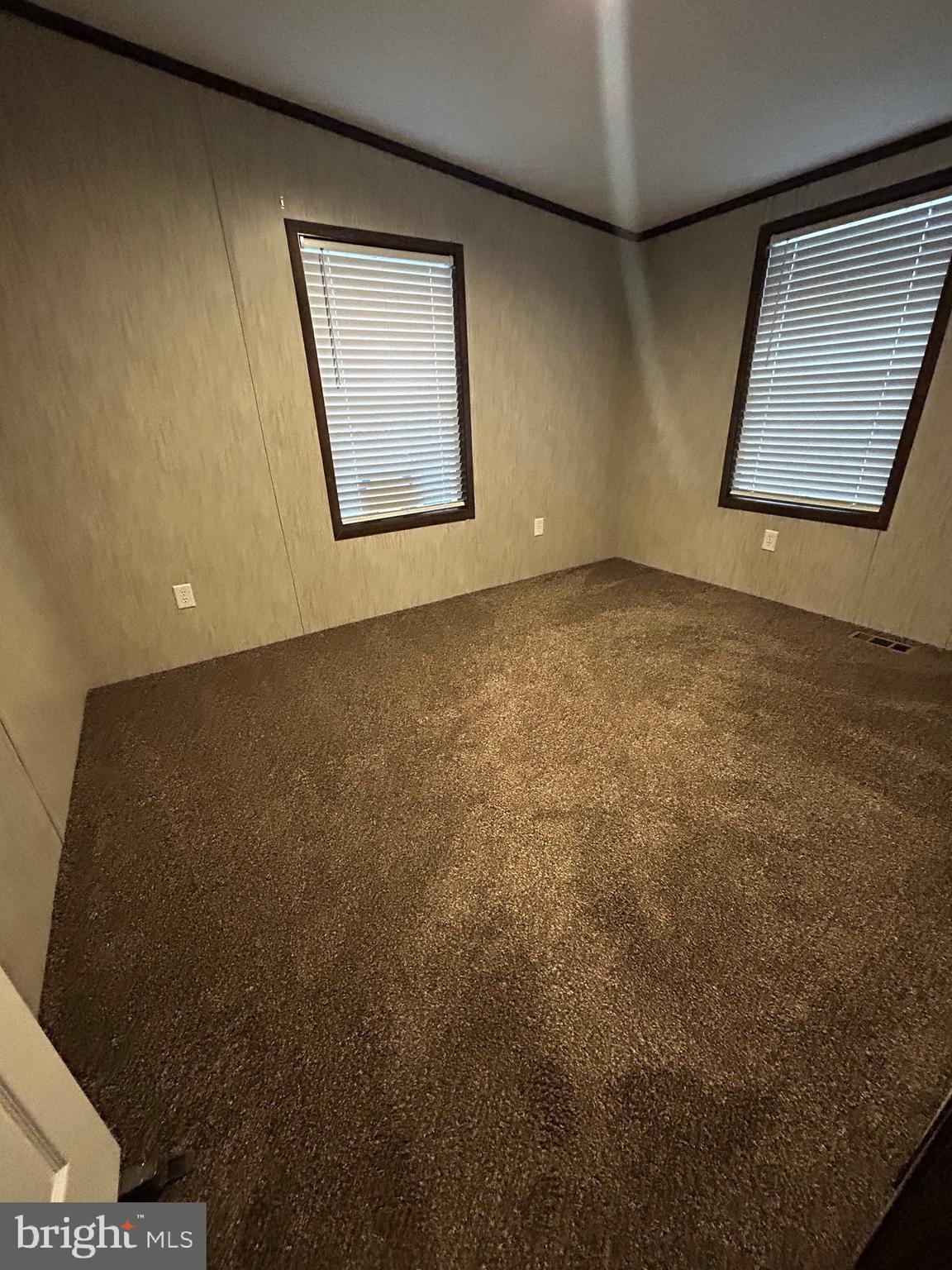 MIDDLE CREEK VILLAGE - Residential