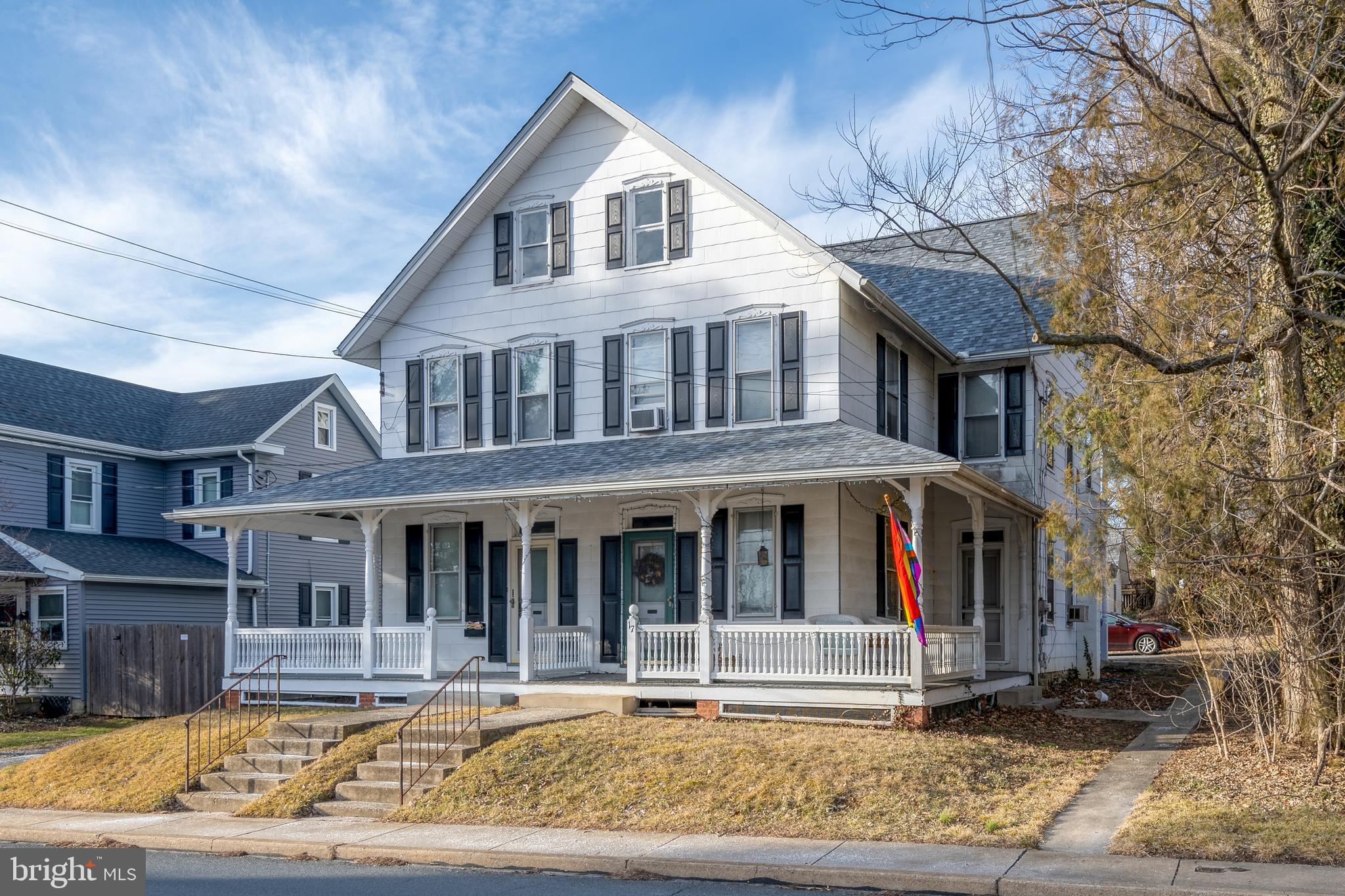 17 W COTTAGE AVENUE
