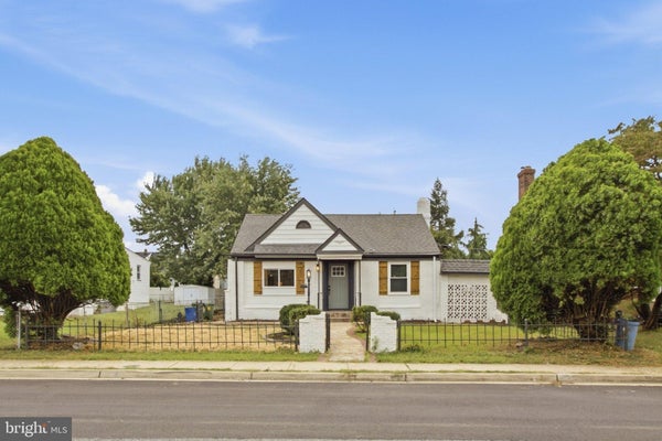 19 SEWARD AVE, BROOKLYN, MD 21225 - Image 4b046eb9c1f9dca144c32e2e091ebfcb/1160007085
