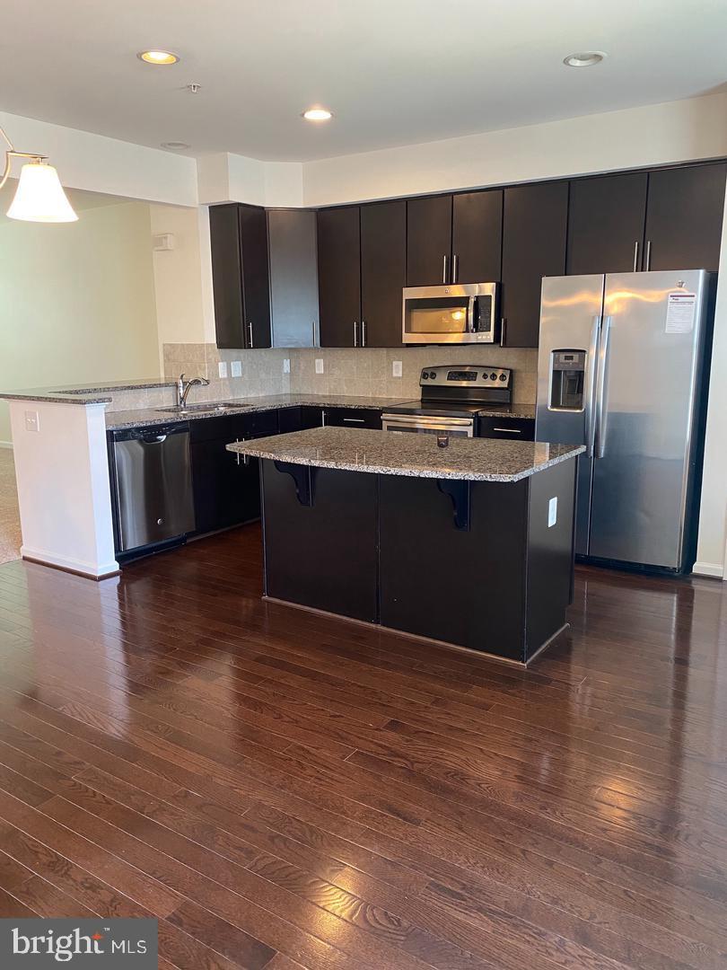 FIELDSIDE AT ST CHARLES - Residential Lease