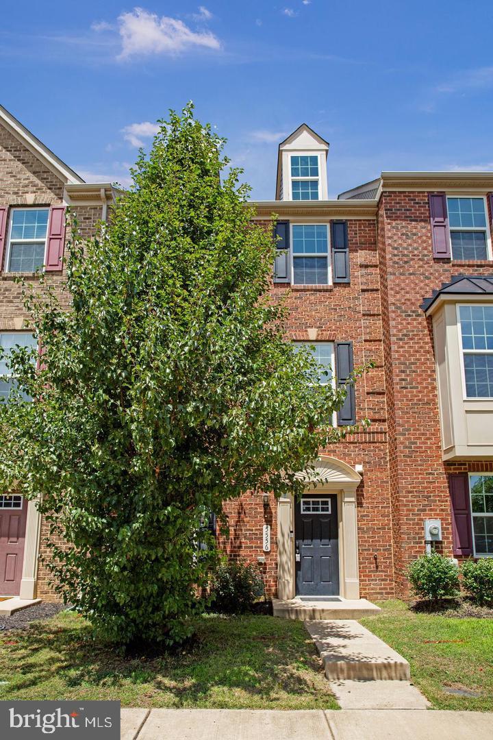 FIELDSIDE AT ST CHARLES - Residential Lease