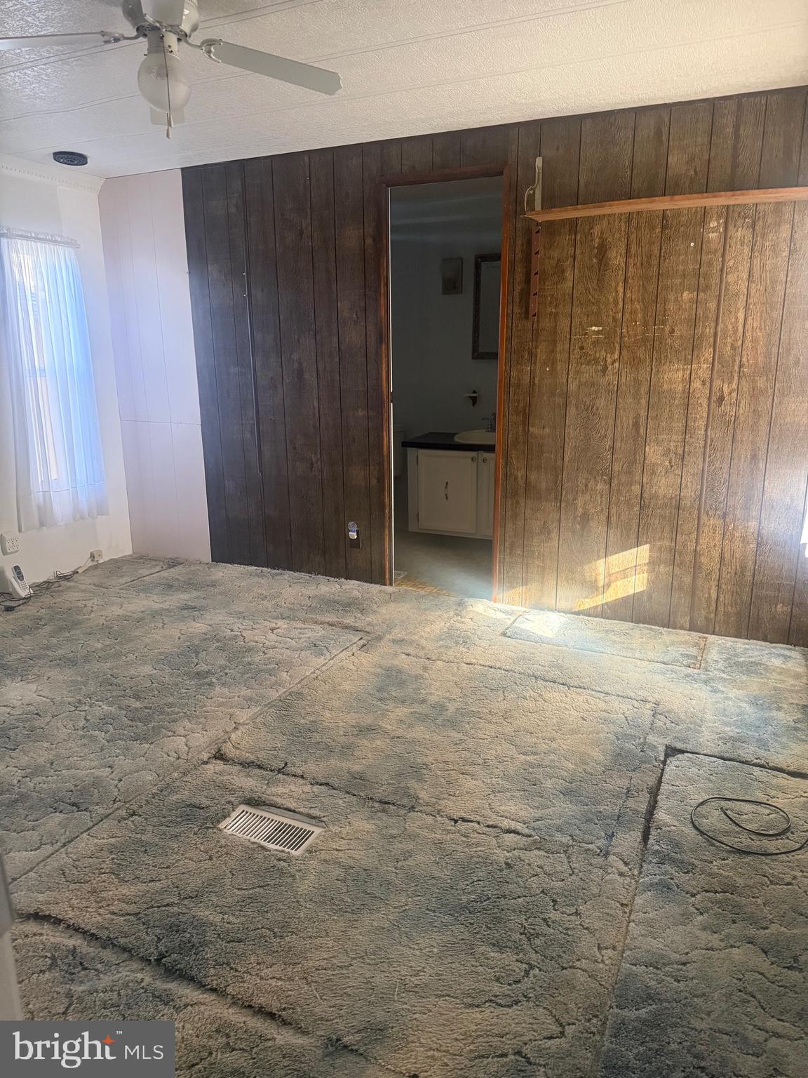 LOVE CREEK PARK - Residential