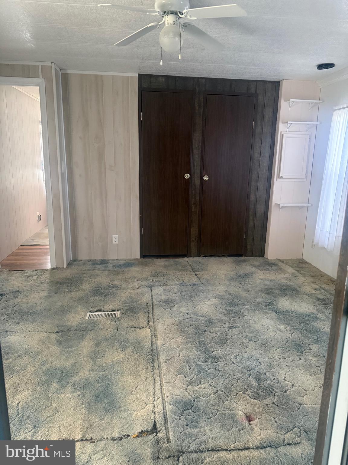 LOVE CREEK PARK - Residential