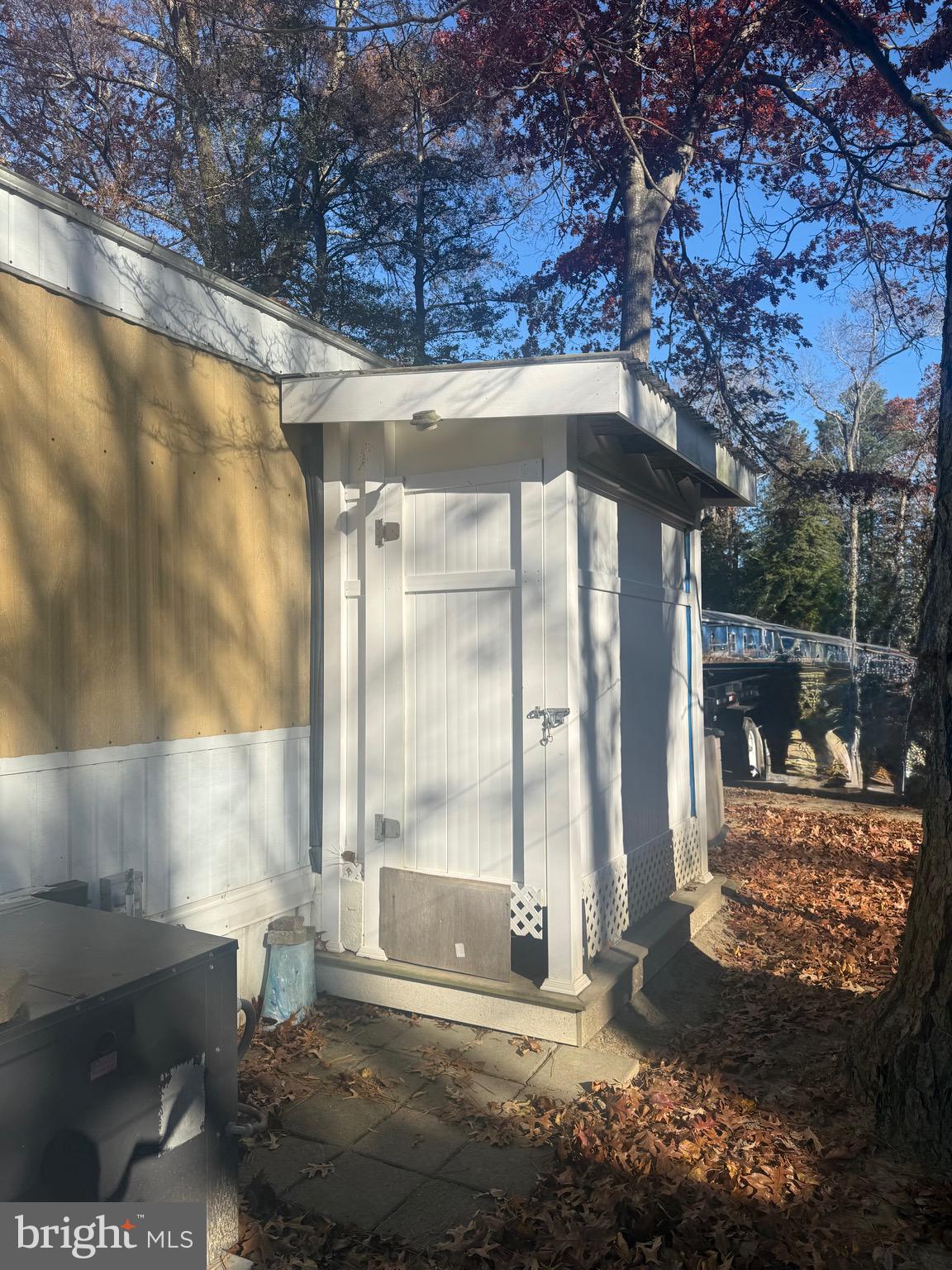 LOVE CREEK PARK - Residential