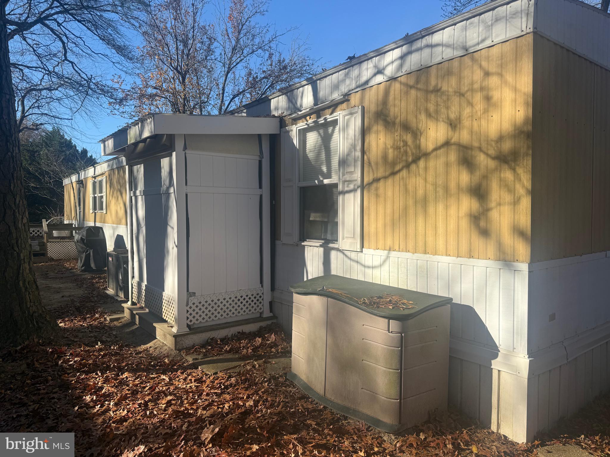 LOVE CREEK PARK - Residential