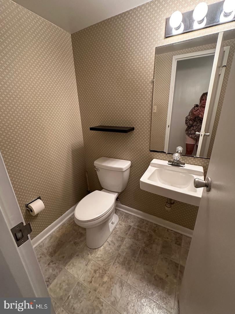 2366 SOFT WIND COURT