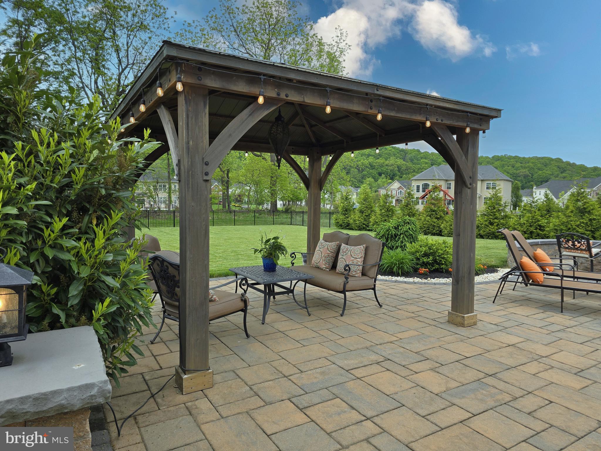 WEYHILL ESTATES - Residential