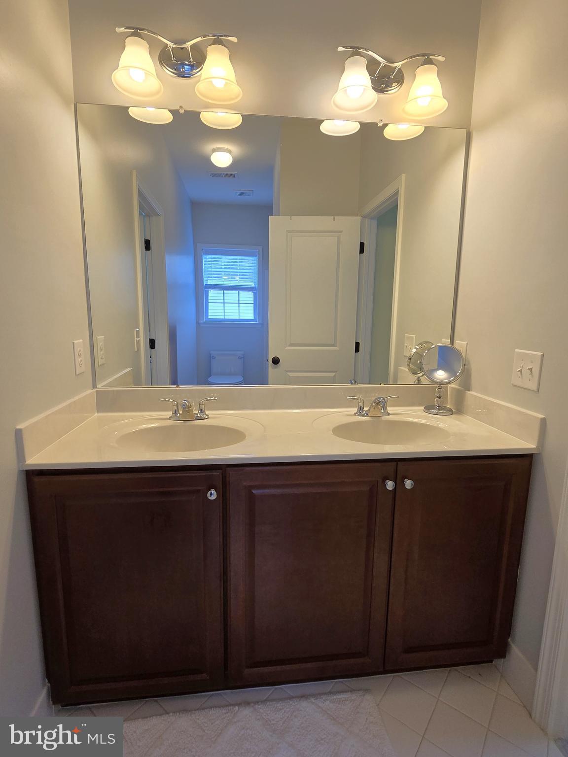 WEYHILL ESTATES - Residential