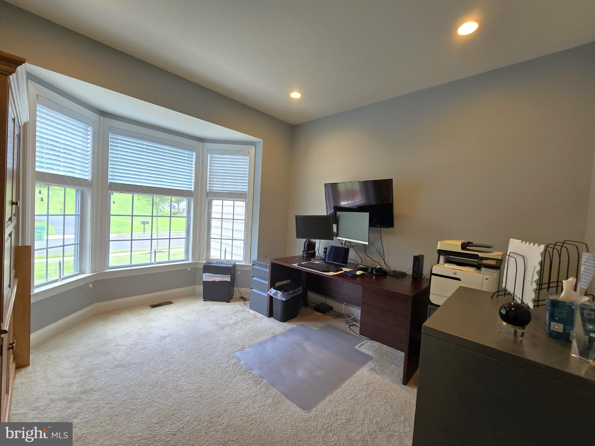 WEYHILL ESTATES - Residential