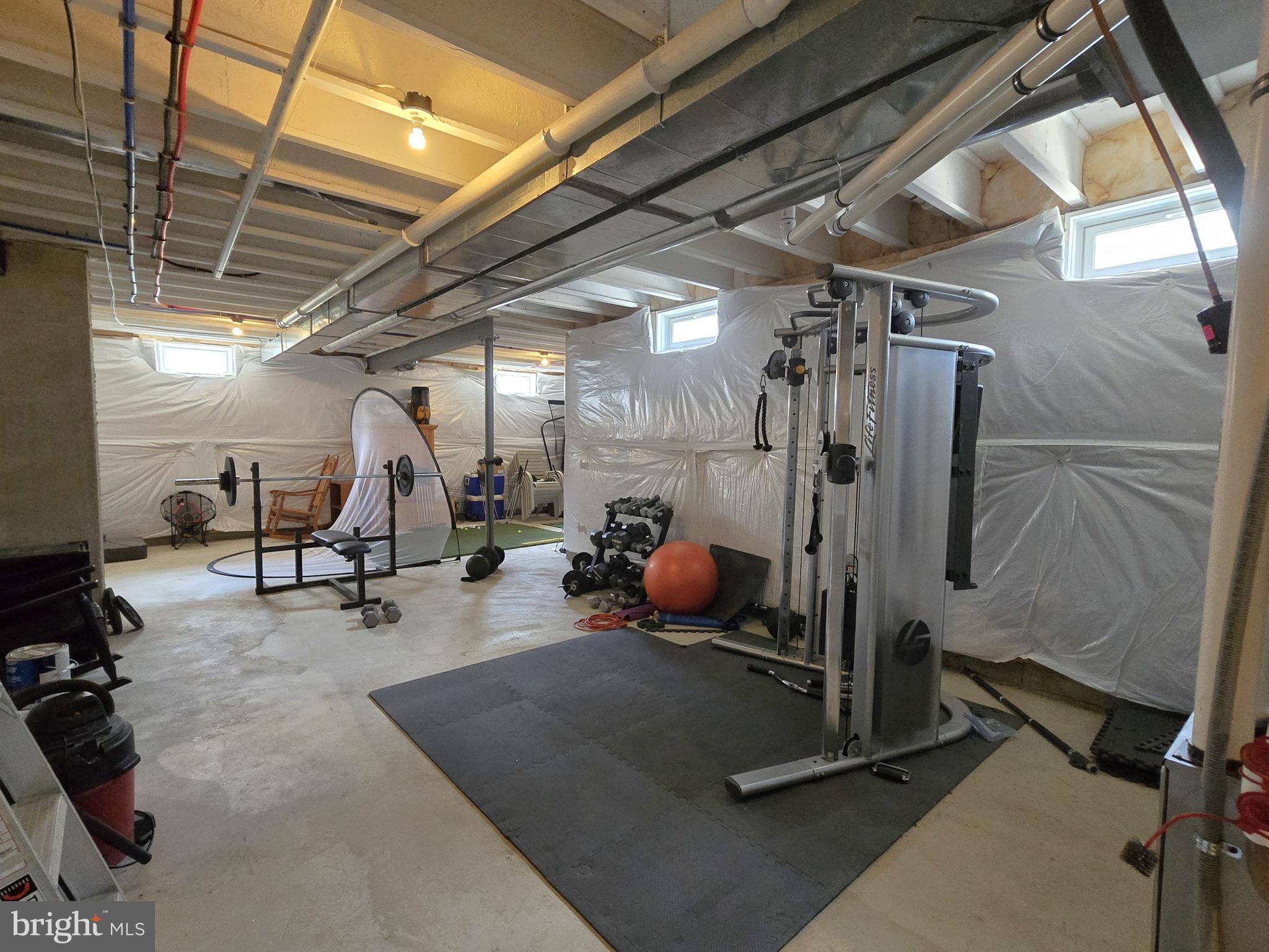 WEYHILL ESTATES - Residential