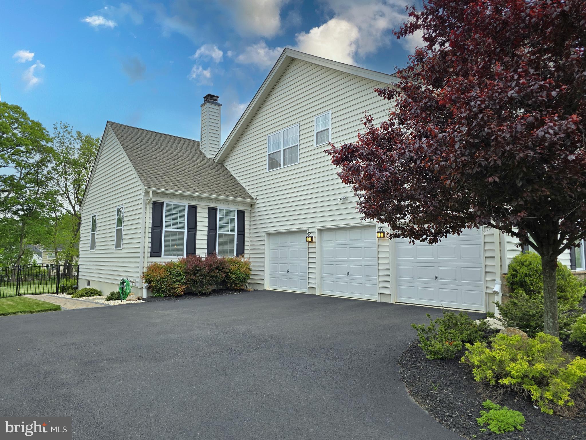 WEYHILL ESTATES - Residential