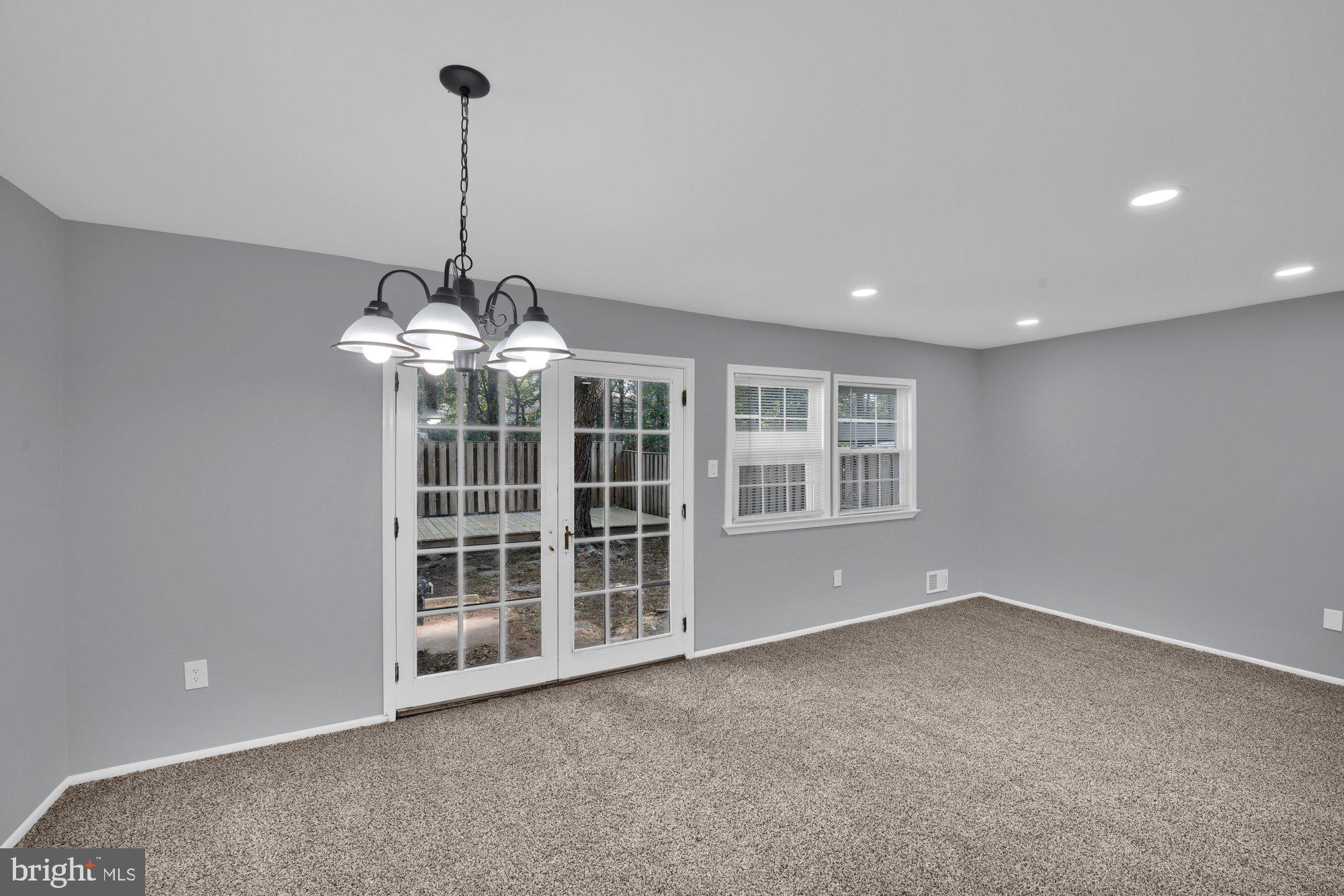 PHEASANT RUN - Residential