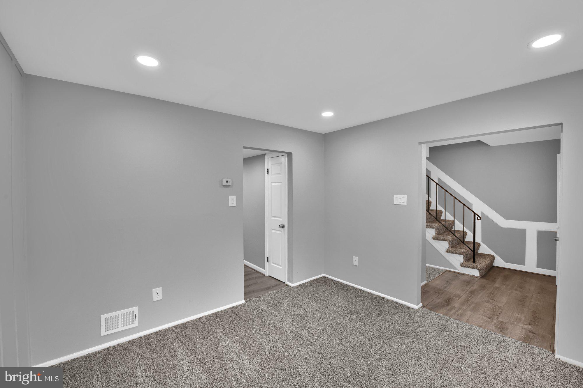 PHEASANT RUN - Residential