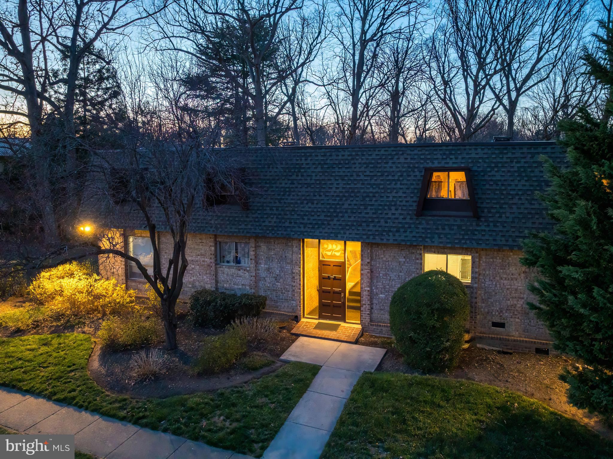 11622 VANTAGE HILL ROAD 12B
