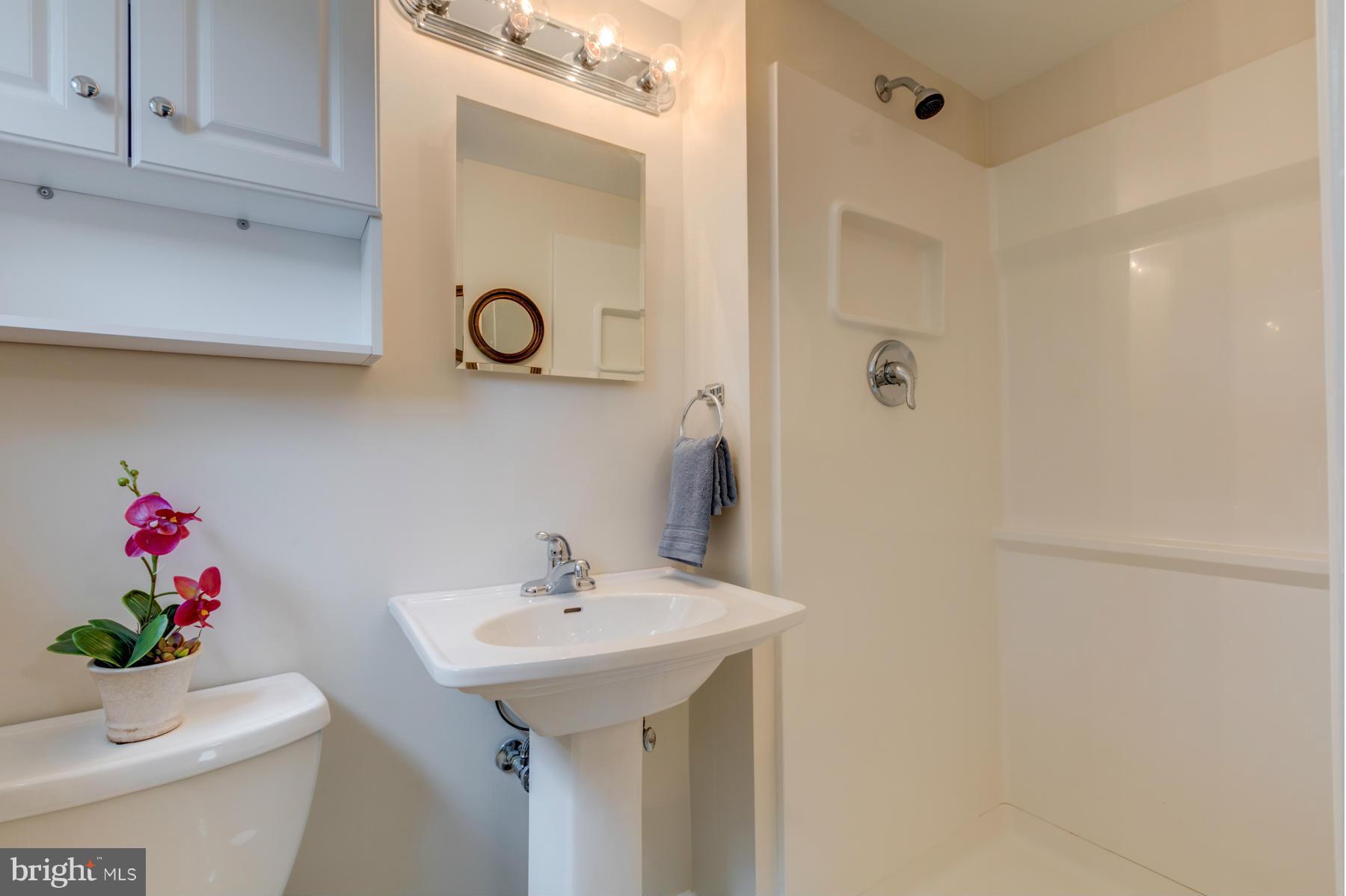 WEST LEWINSVILLE HEIGHTS - Residential