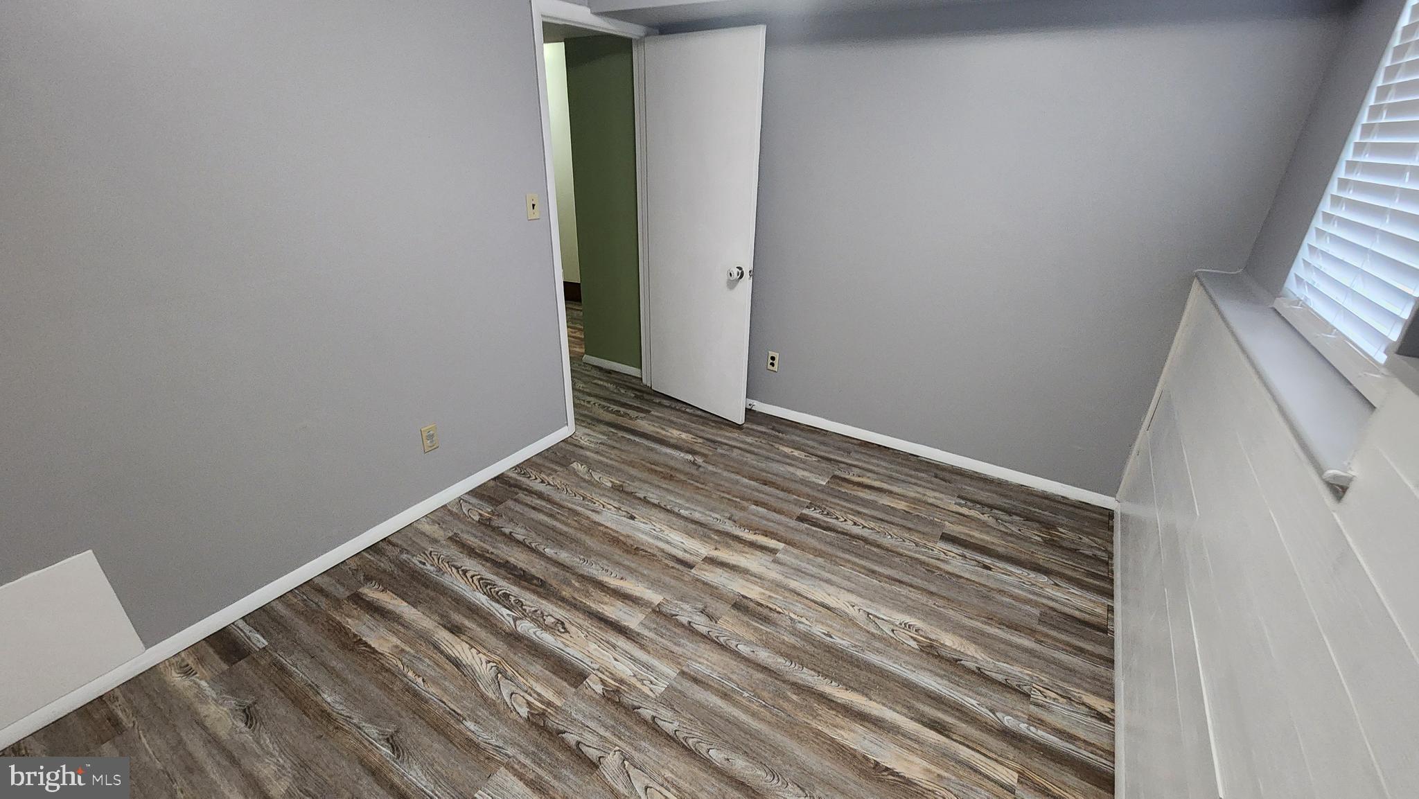 CAROLE HIGHLANDS - Residential Lease