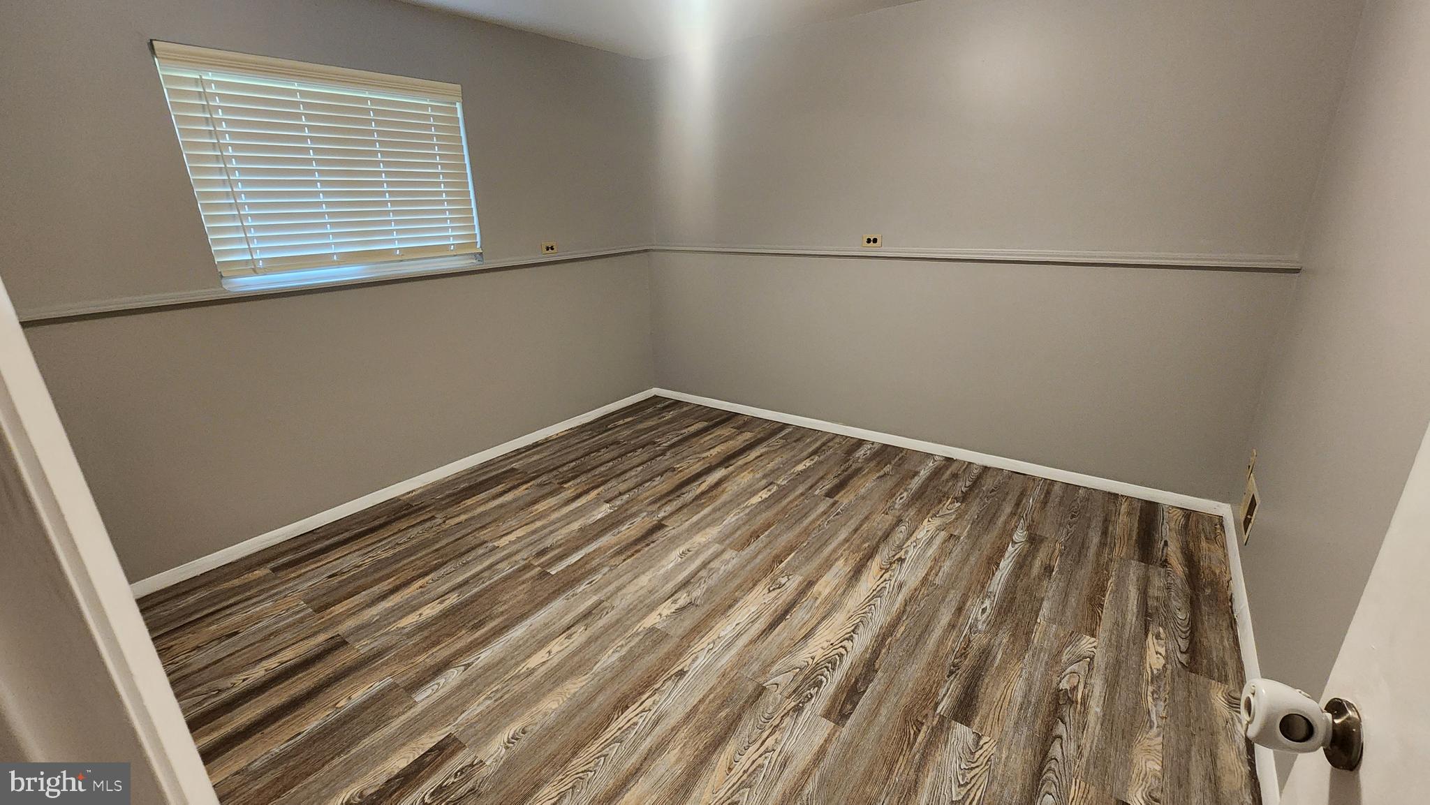 CAROLE HIGHLANDS - Residential Lease