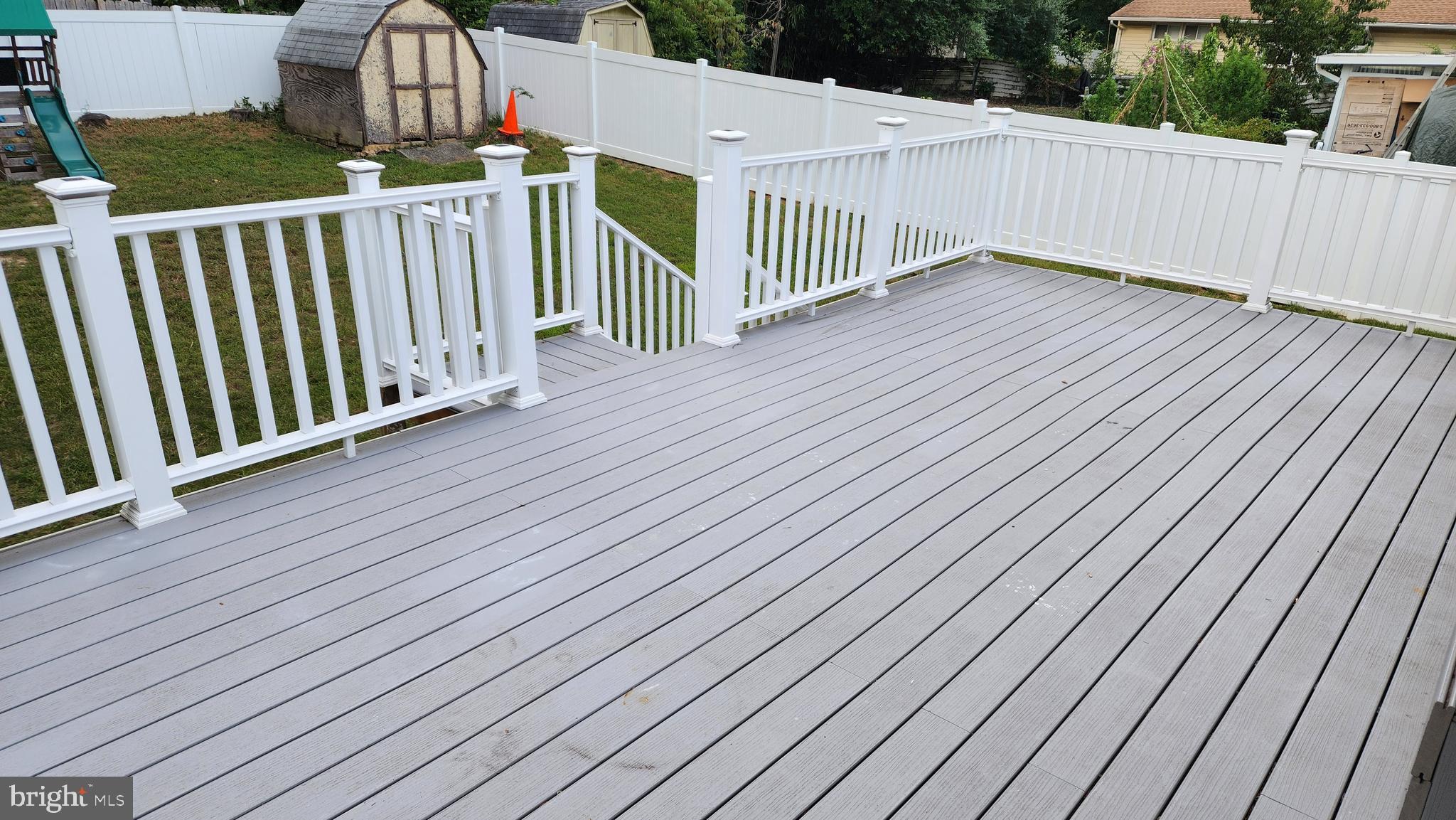 CAROLE HIGHLANDS - Residential Lease