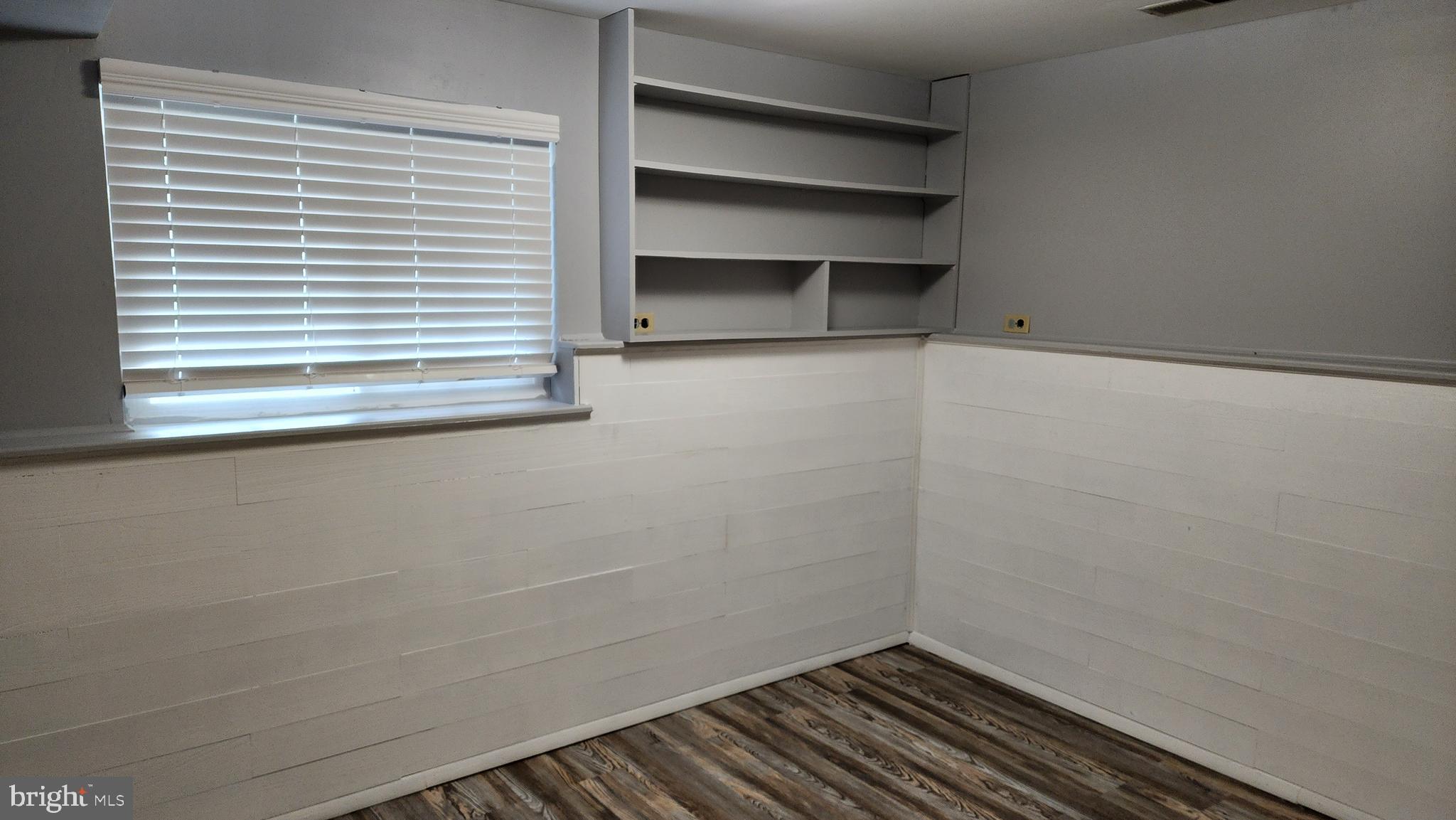 CAROLE HIGHLANDS - Residential Lease