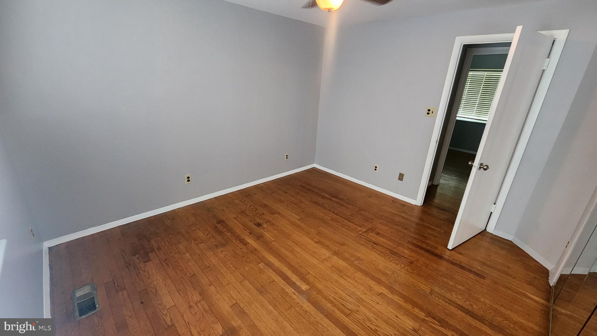 CAROLE HIGHLANDS - Residential Lease