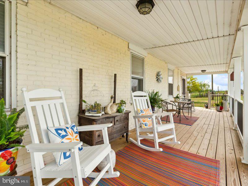 ROCKY RIDGE - Residential