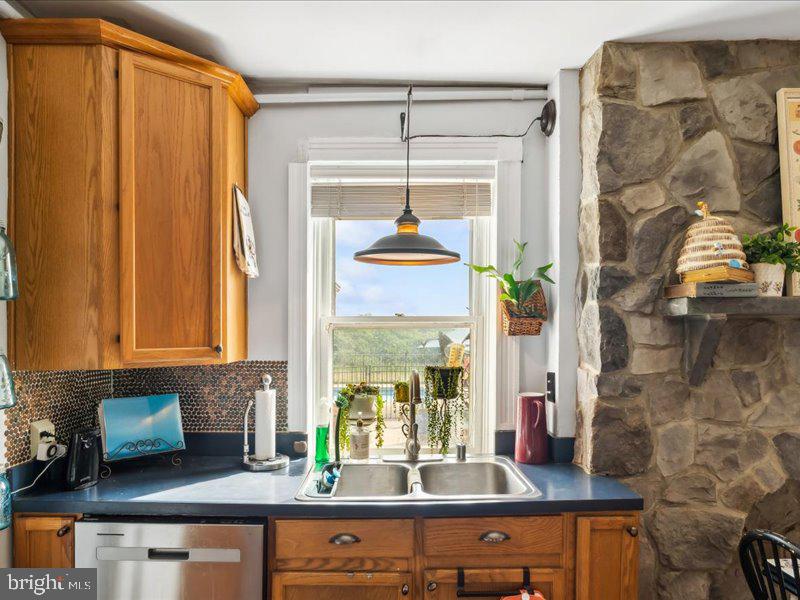 ROCKY RIDGE - Residential