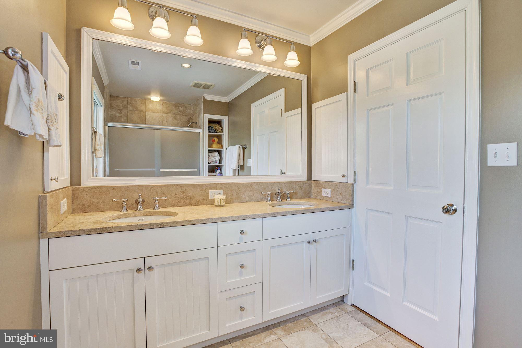 WESTMORELAND HILLS - Residential