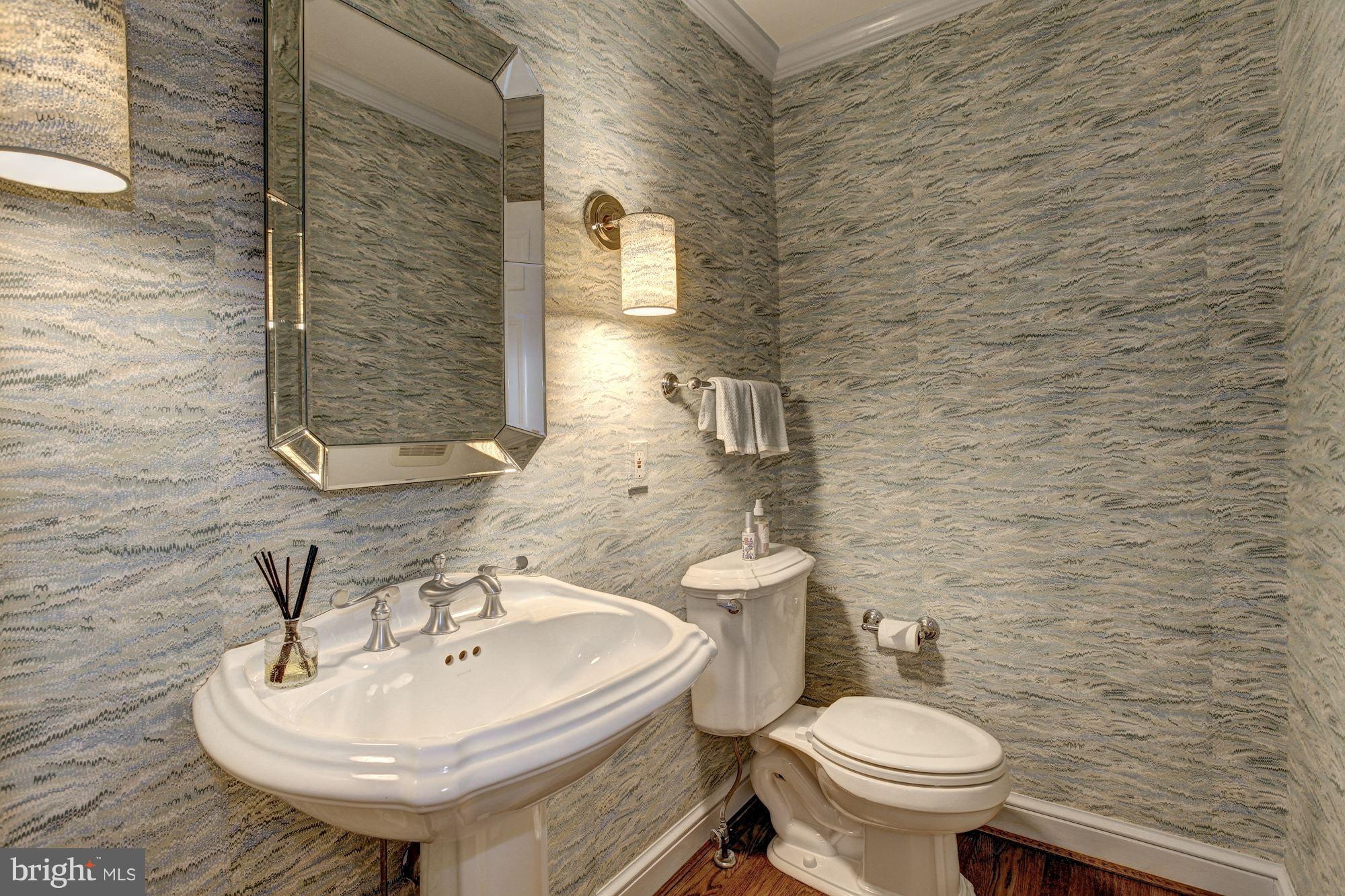 WESTMORELAND HILLS - Residential