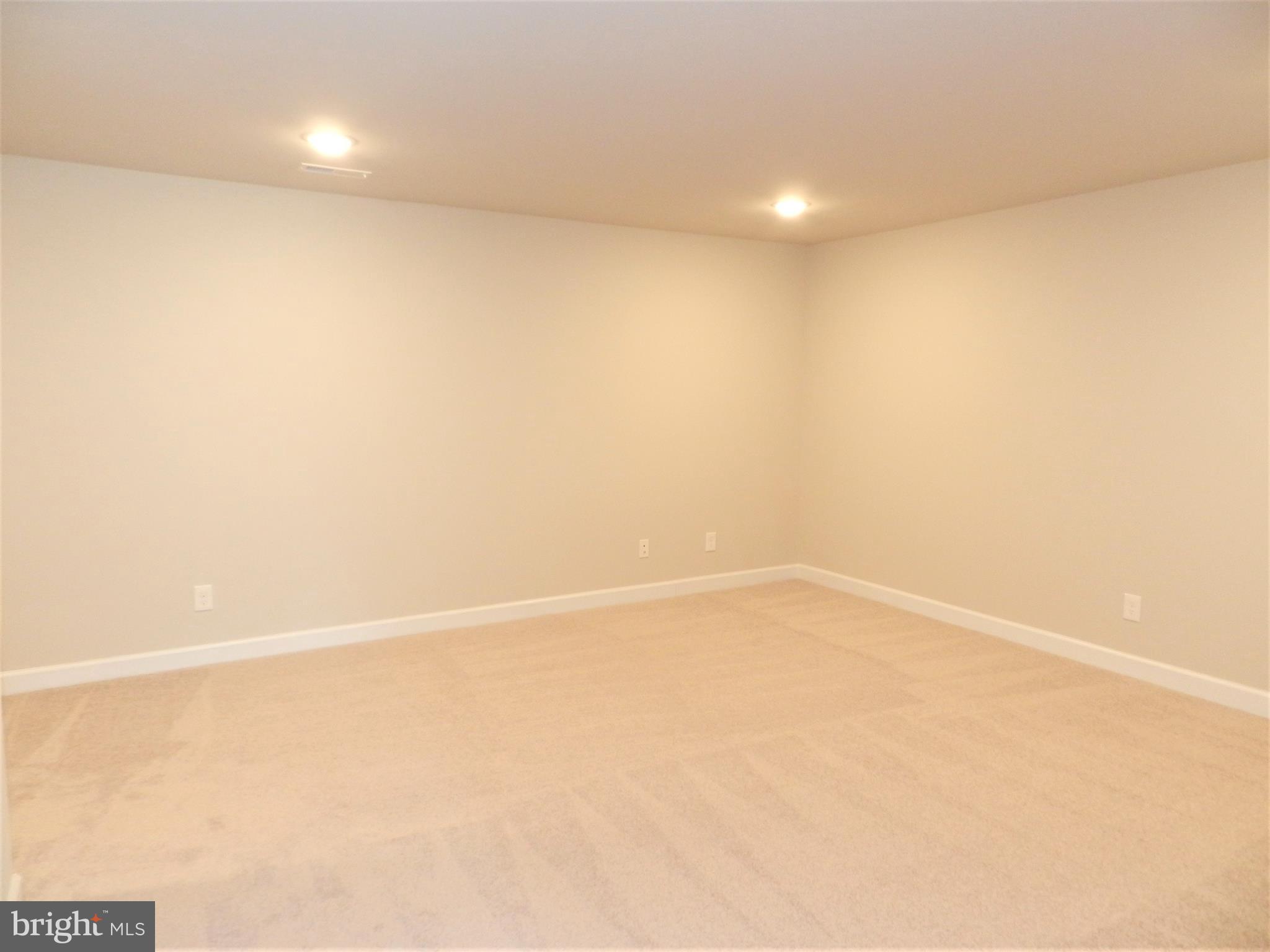 HEATHER HILLS - Residential Lease