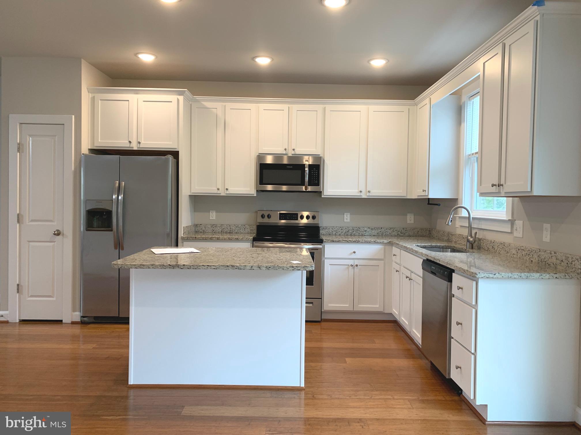 HEATHER HILLS - Residential Lease