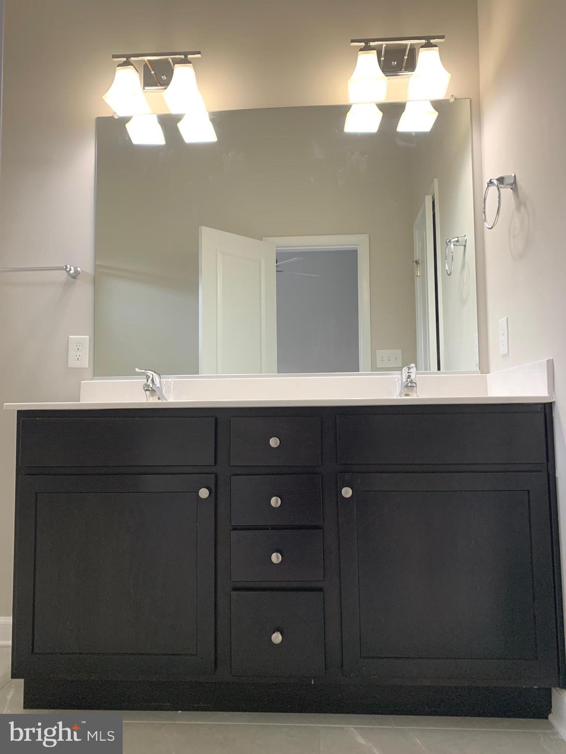 HEATHER HILLS - Residential Lease