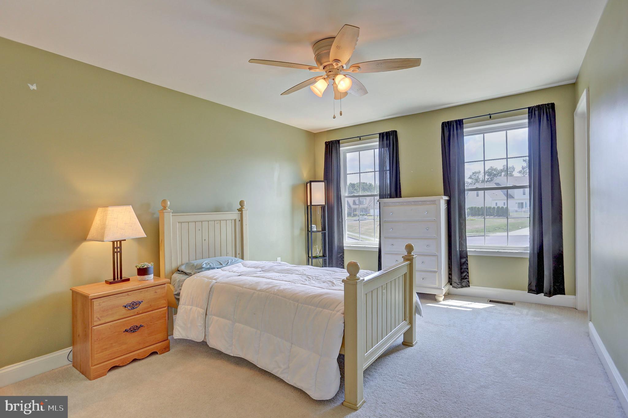 GOLFVIEW HEIGHTS - Residential