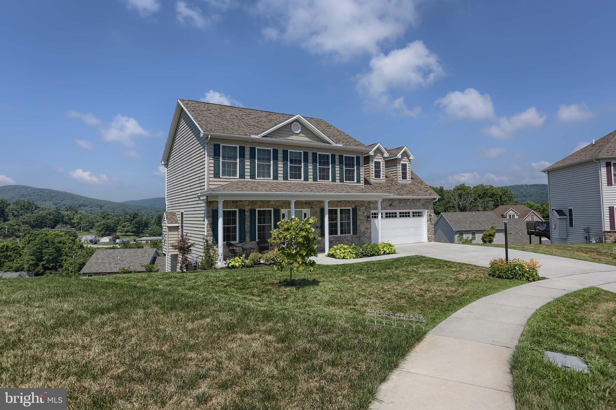 GOLFVIEW HEIGHTS - Residential