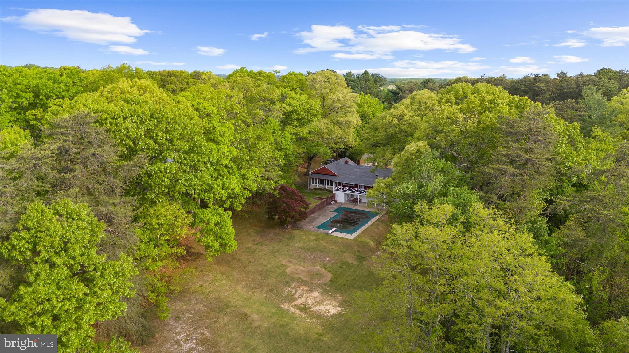 AURORA HILLS - Residential