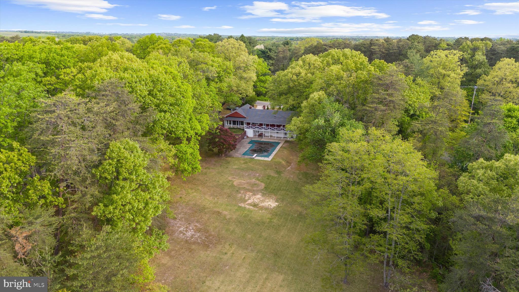 AURORA HILLS - Residential