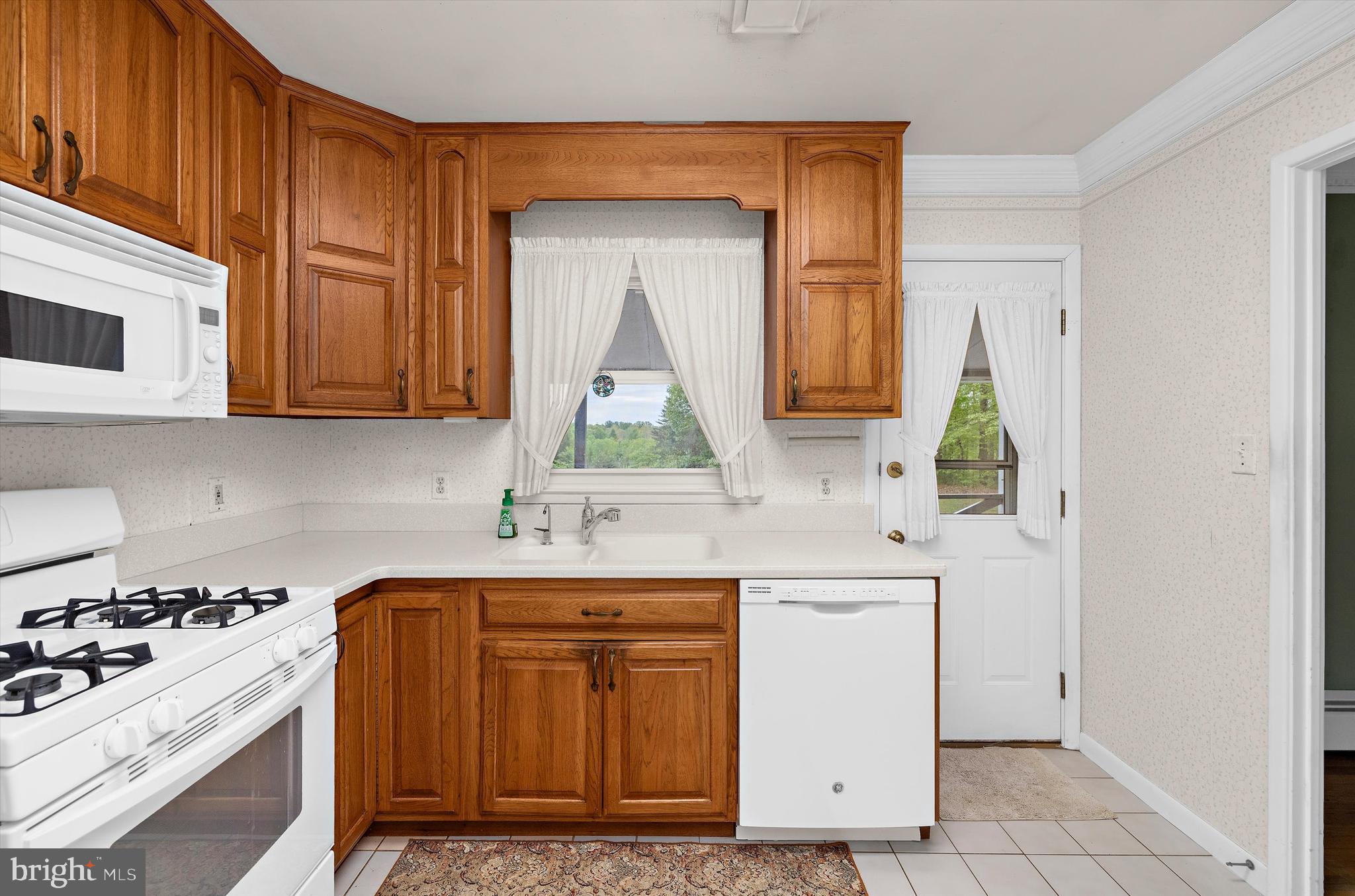 AURORA HILLS - Residential