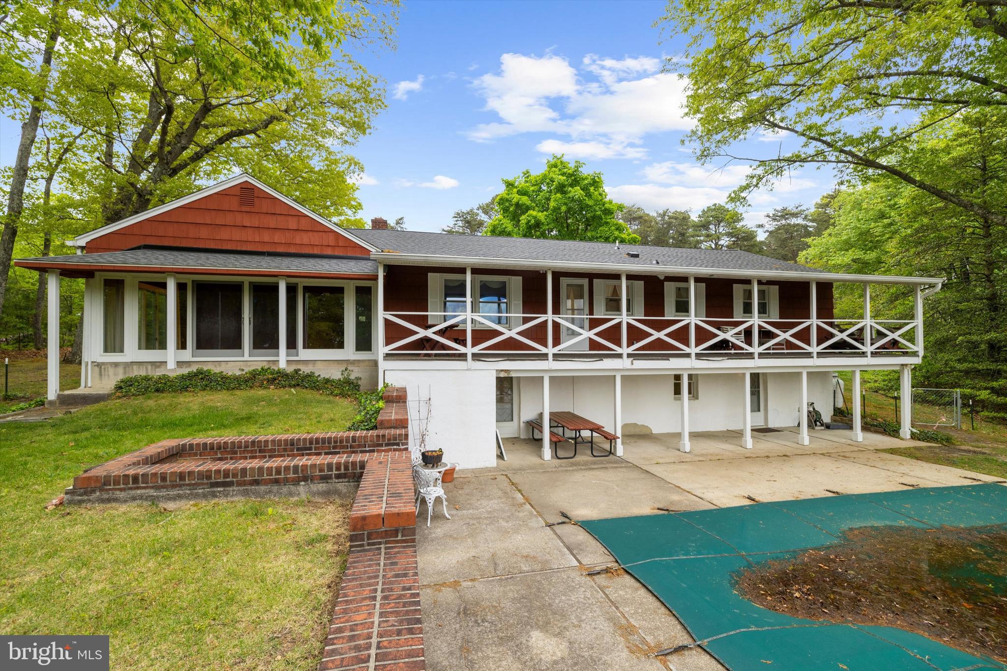 AURORA HILLS - Residential