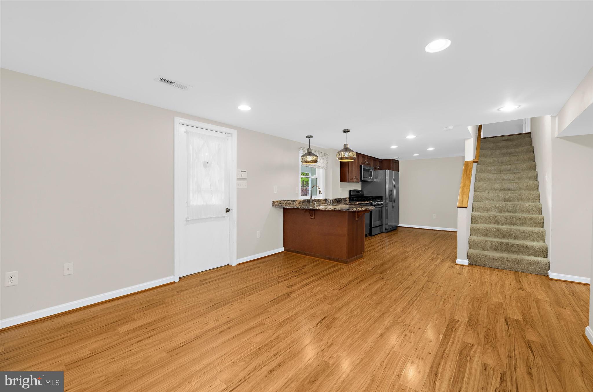 AURORA HILLS - Residential